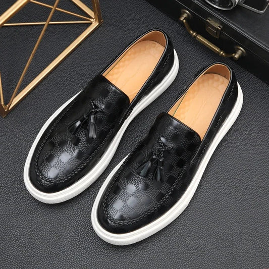 Harlan - Men’s Leather Loafers – Tasselled Slip-On – Textured Design – Chunky Rubber Sole