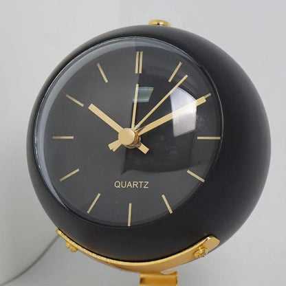 Charming Nordic Minimalist Desk Clock - Silent Luminous Alarm Clock - Maxavendi