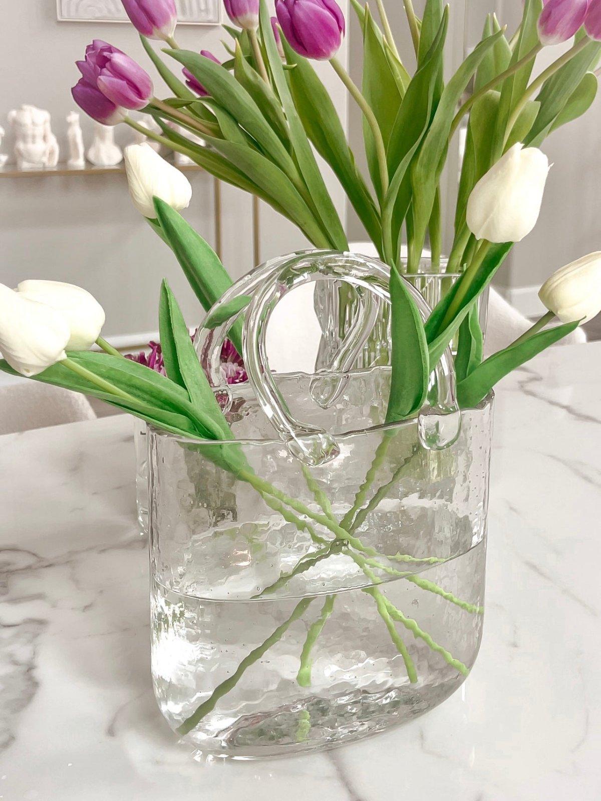 Elegant Kate Glass Handbag-Shaped Vase - Maxavendi